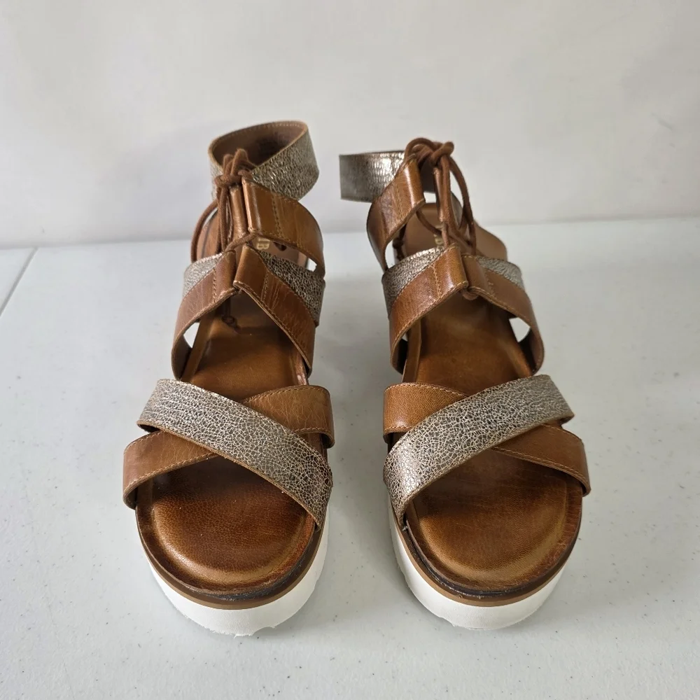 Diba True‎ Gitty Yup Leather Sandals Size 11 M Tie Ankle Strap Metallic Shoes